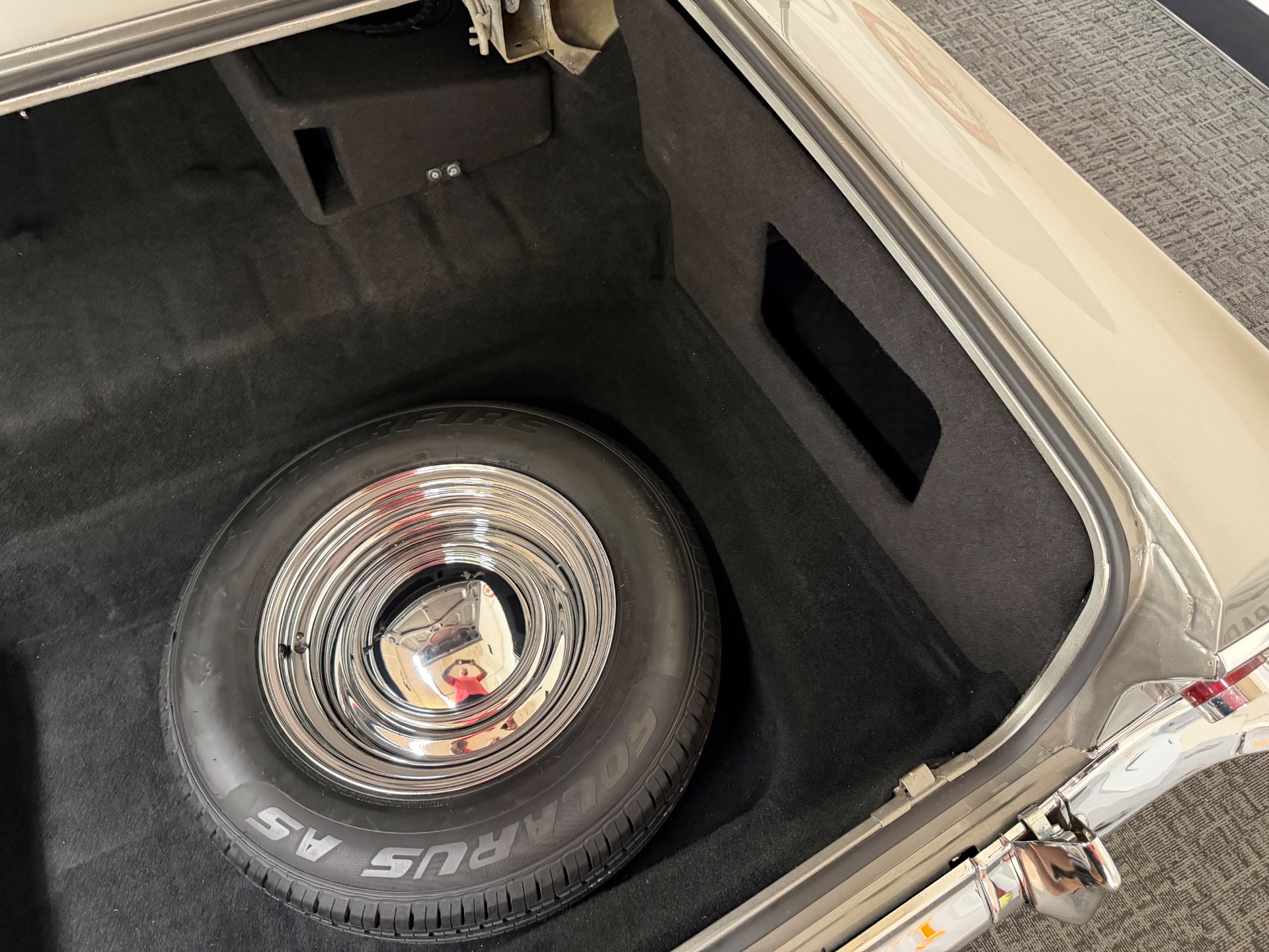 Used 1963 CHEVROLET Impala NUT AND BOLT RESTORATION-4 WHEEL DISK BRAKES-SEE VIDEO | Mundelein, IL