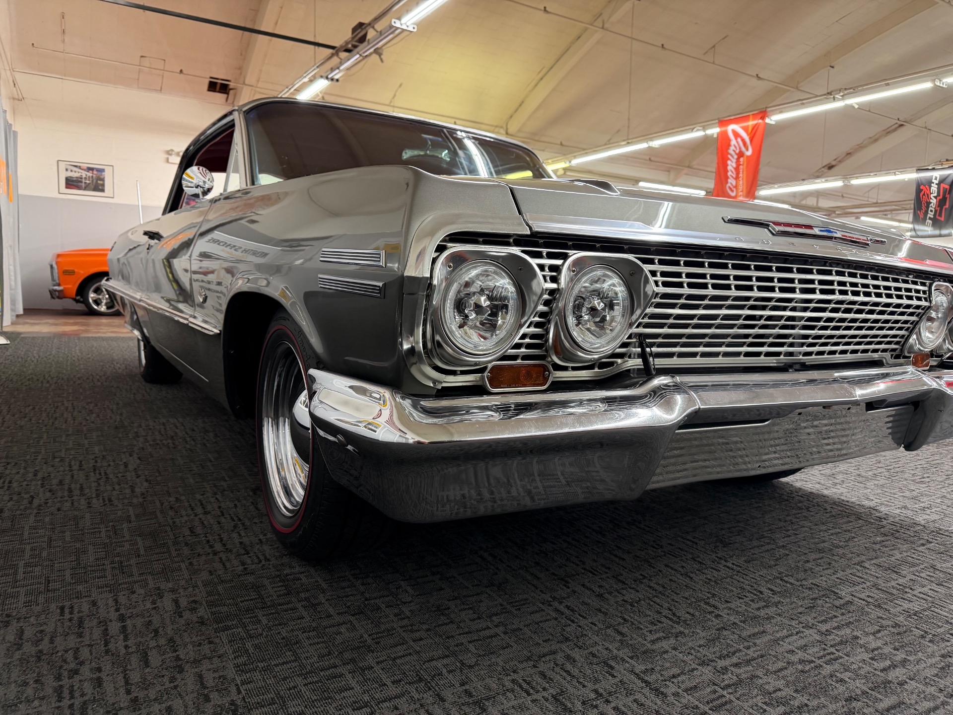 Used 1963 CHEVROLET Impala NUT AND BOLT RESTORATION-4 WHEEL DISK BRAKES-SEE VIDEO | Mundelein, IL