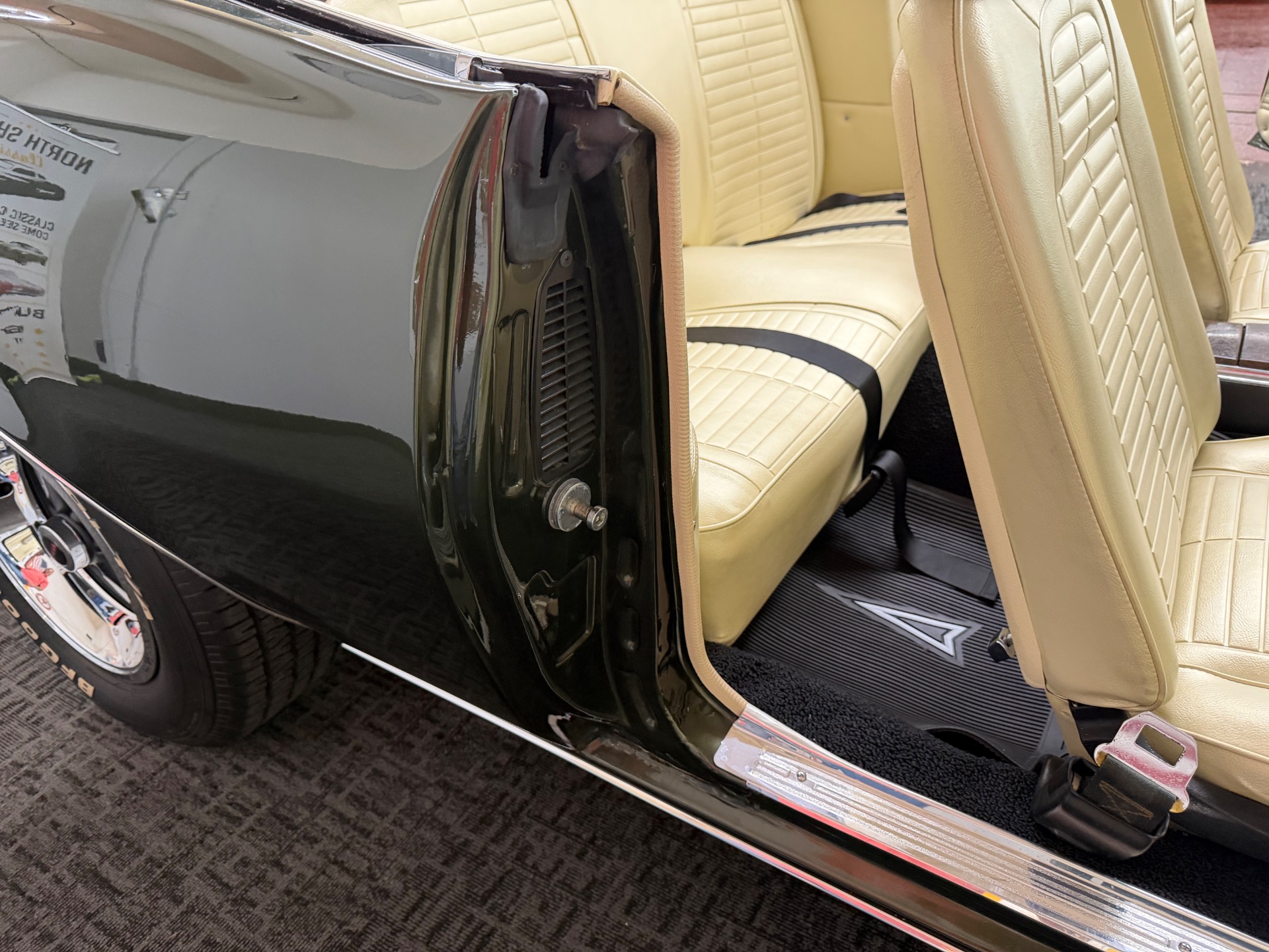 Used 1969 PONTIAC Firebird 4 SPEED CONVERTIBLE-CLEAN | Mundelein, IL