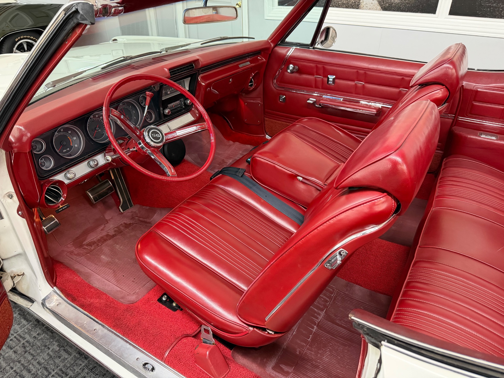 Used 1967 CHEVROLET Impala SS BIG BLOCK-TONS OF FACTORY OPTIONS | Mundelein, IL