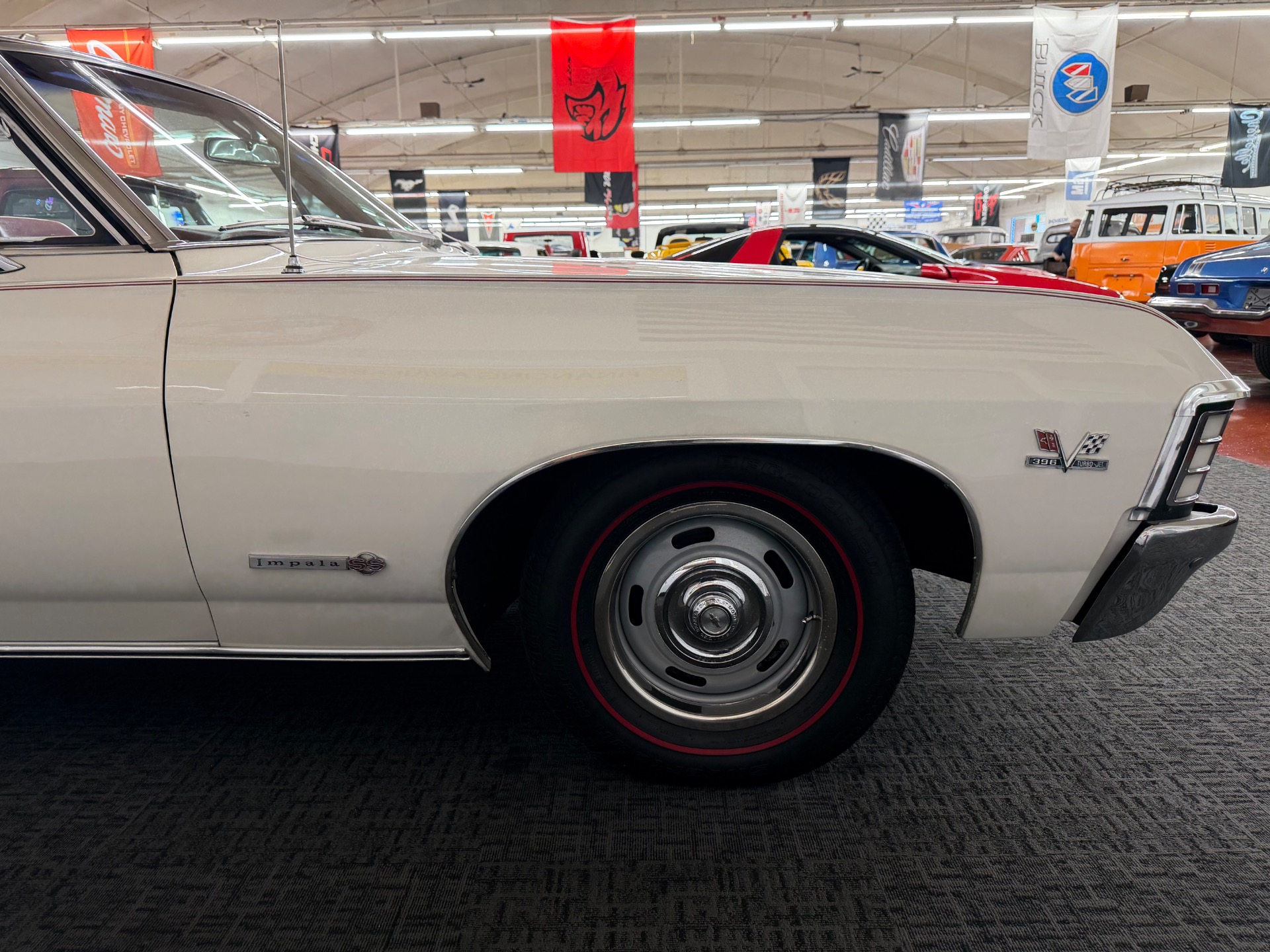 Used 1967 CHEVROLET Impala SS BIG BLOCK-TONS OF FACTORY OPTIONS | Mundelein, IL