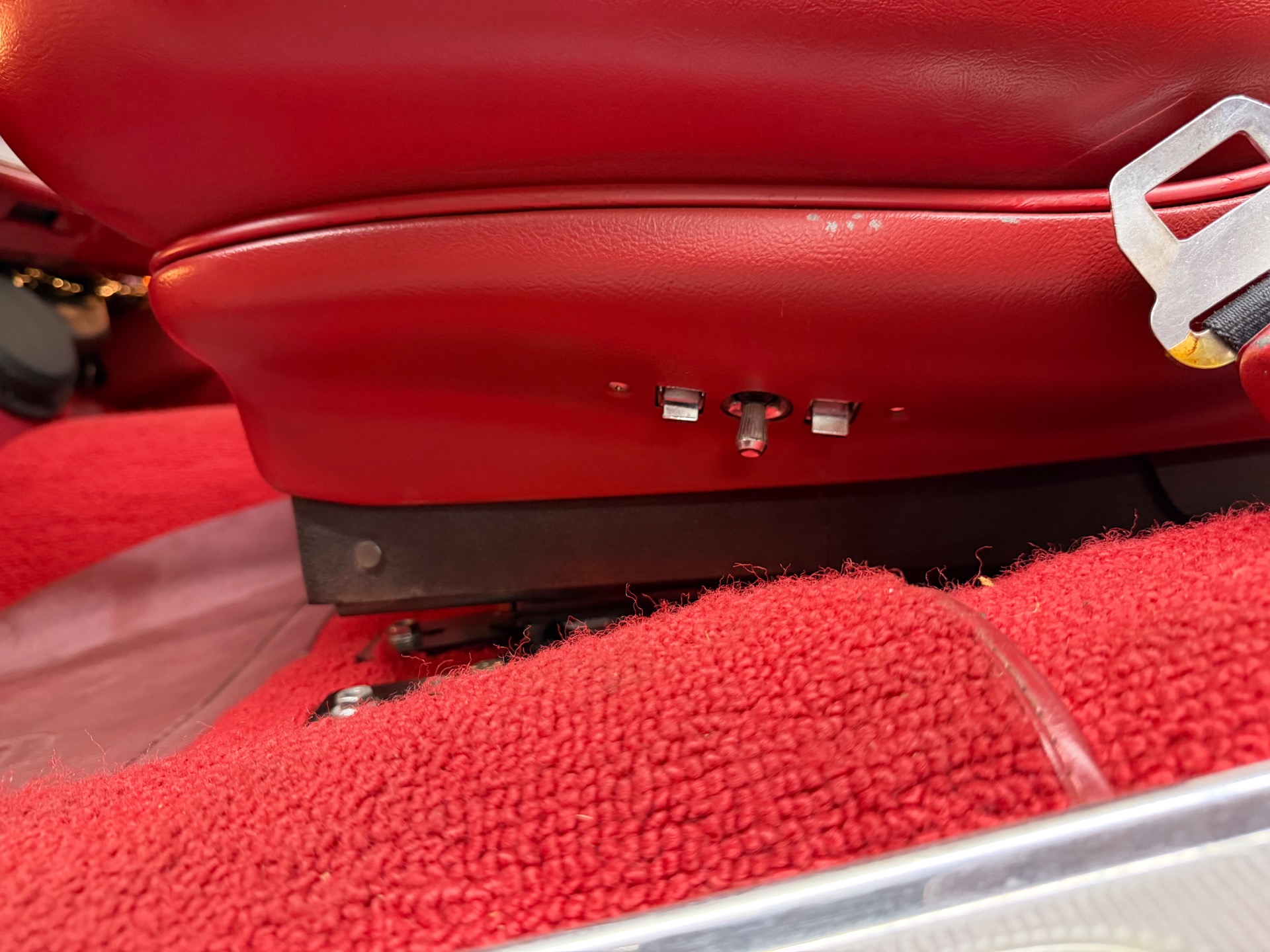 Used 1967 CHEVROLET Impala SS BIG BLOCK-TONS OF FACTORY OPTIONS | Mundelein, IL