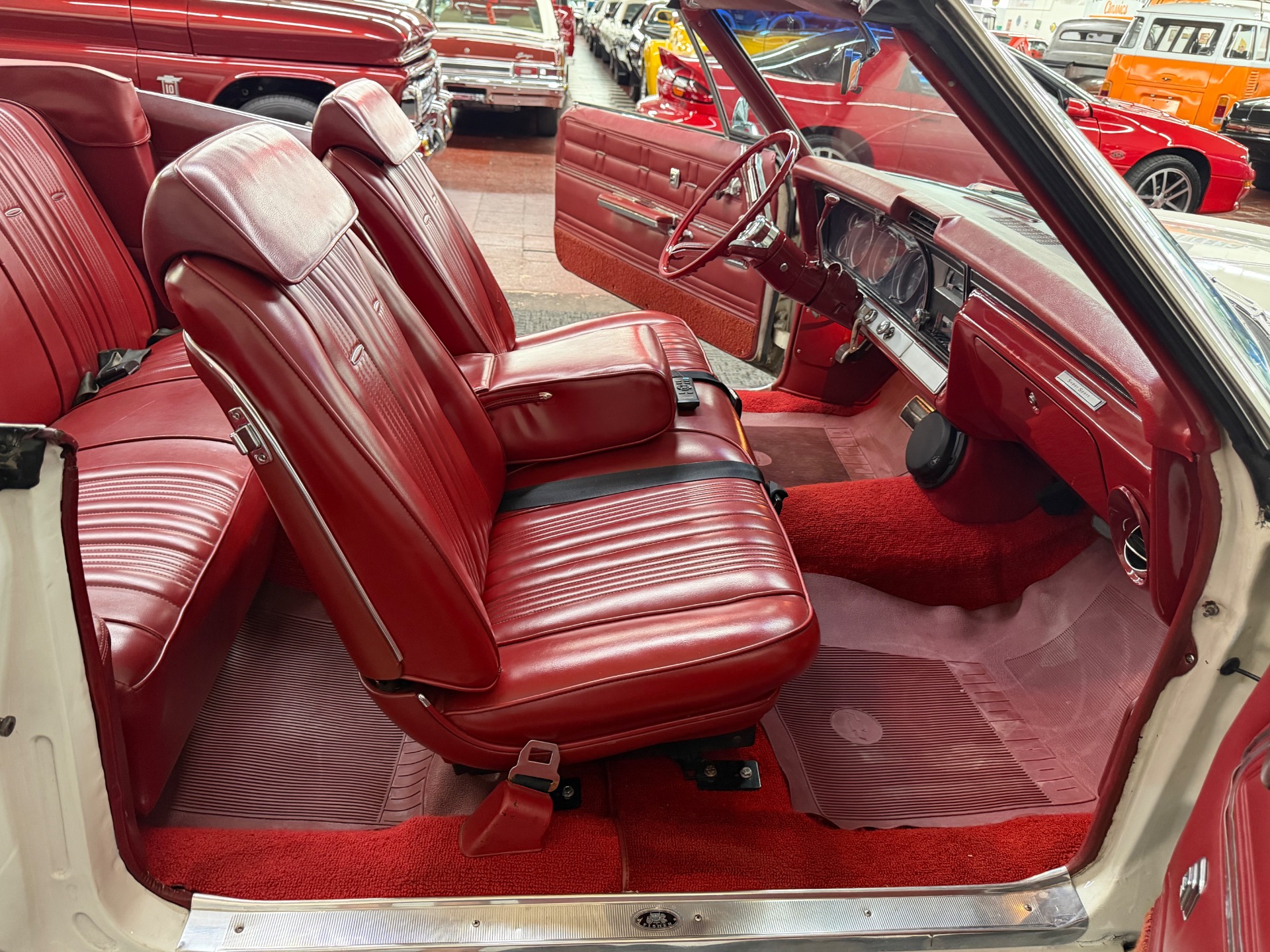 Used 1967 CHEVROLET Impala SS BIG BLOCK-TONS OF FACTORY OPTIONS | Mundelein, IL