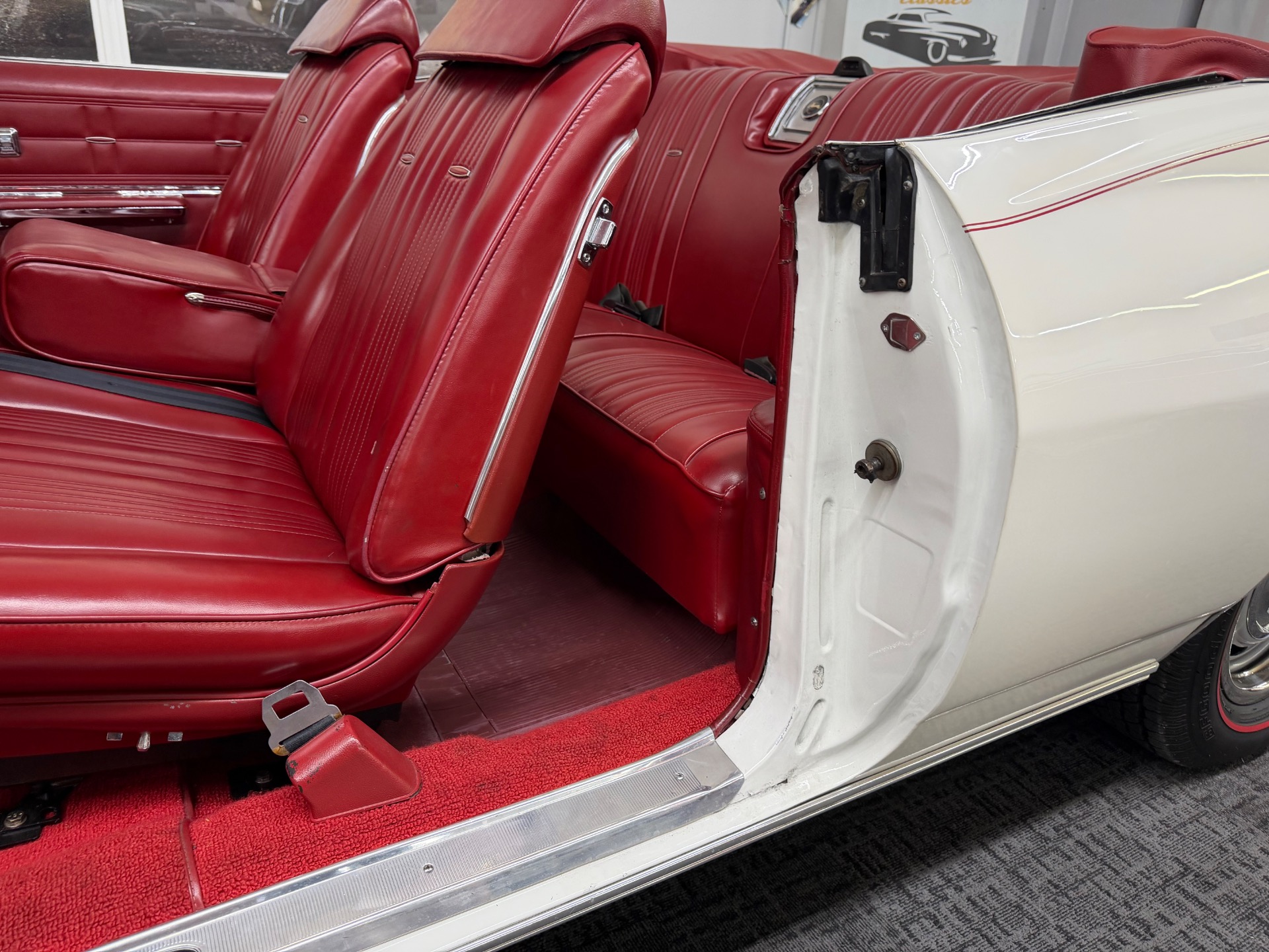 Used 1967 CHEVROLET Impala SS BIG BLOCK-TONS OF FACTORY OPTIONS | Mundelein, IL