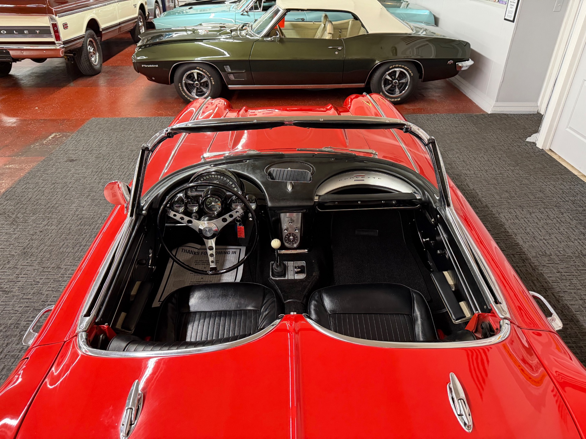 1962 CHEVROLET Corvette 23