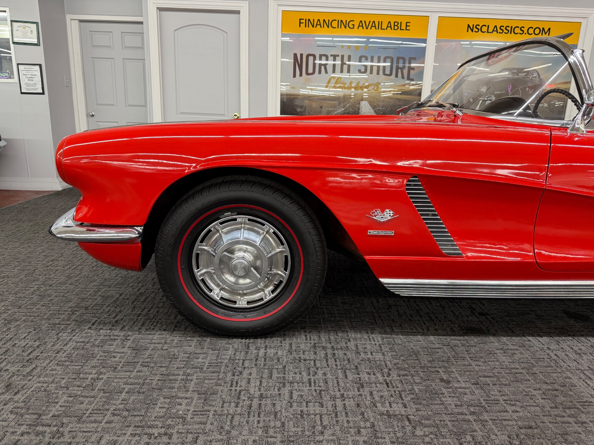 1962 CHEVROLET Corvette 25