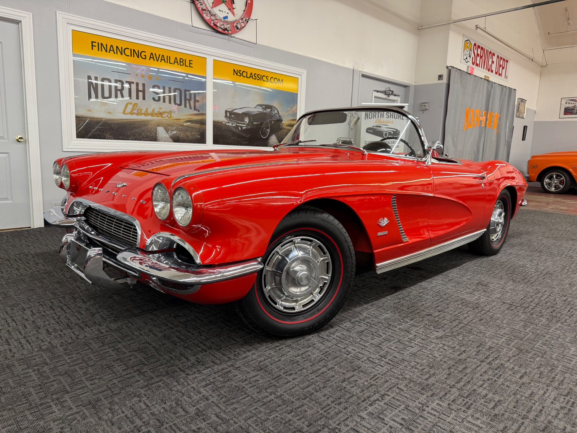 1962 CHEVROLET Corvette 2