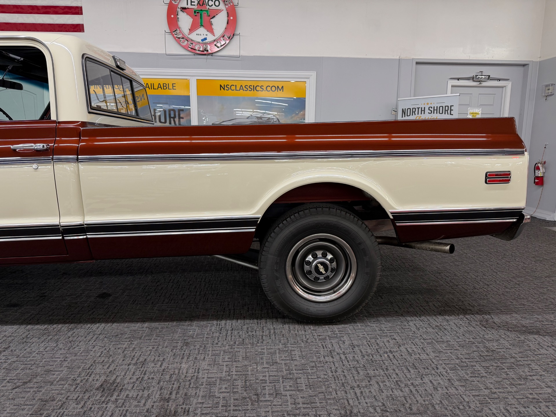 1970 Chevrolet C 20 22