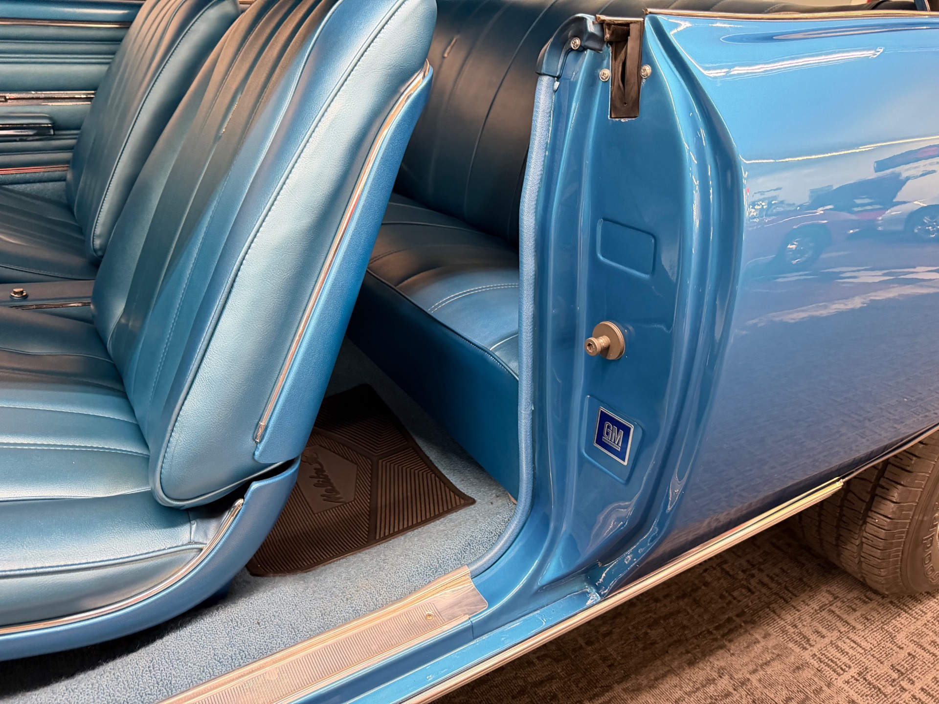 1966 CHEVROLET Chevelle 38