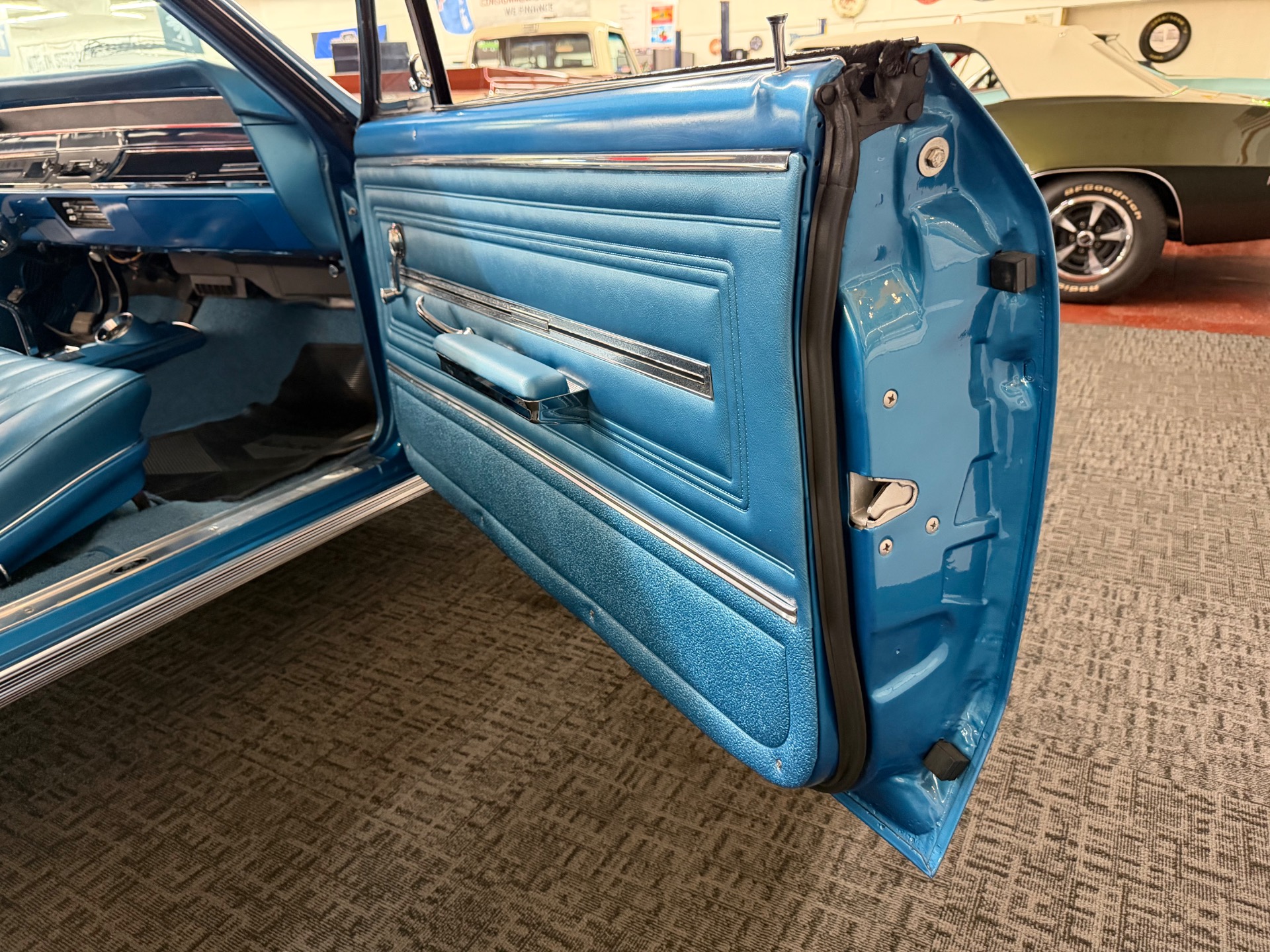 1966 CHEVROLET Chevelle 47