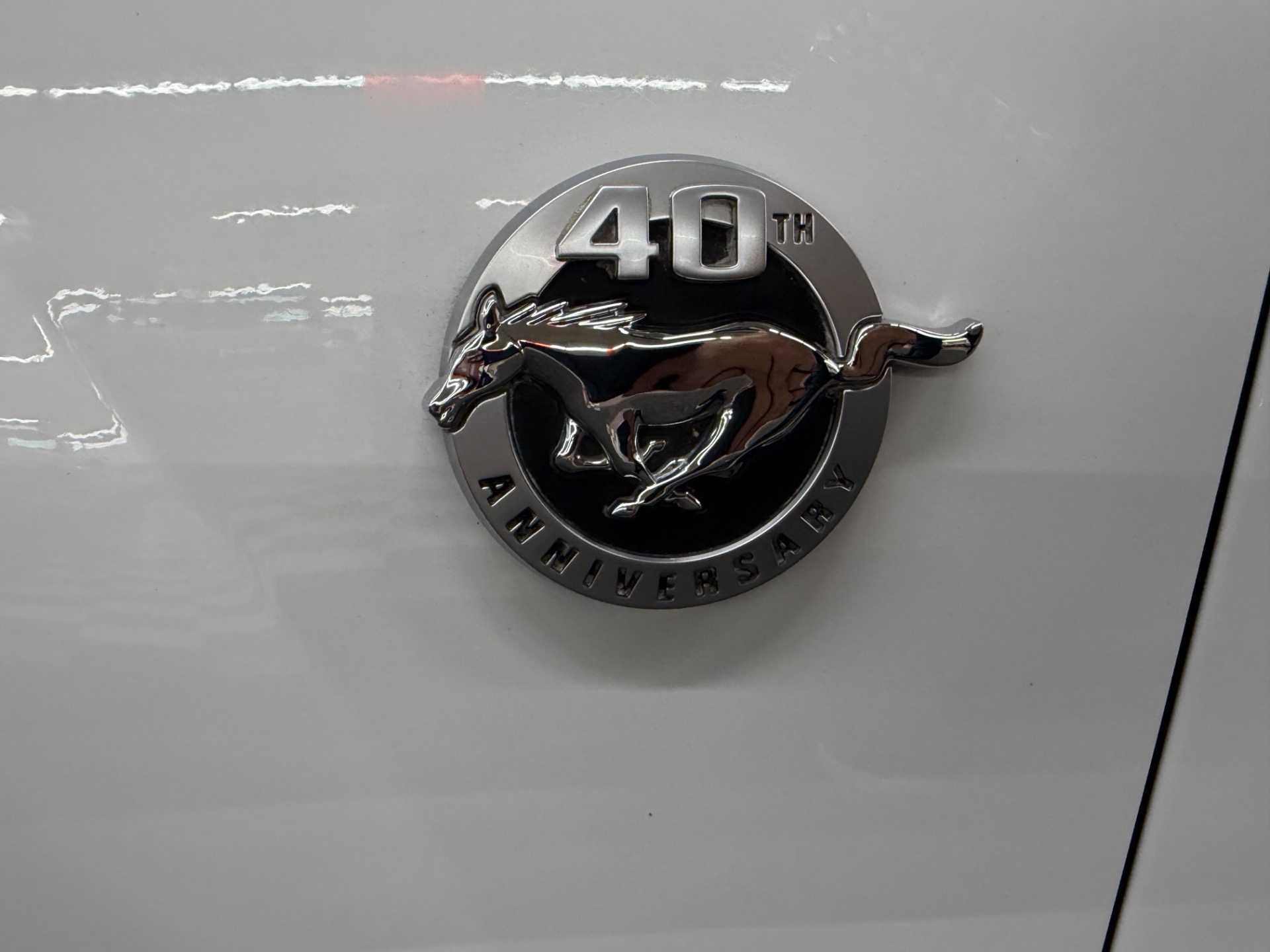 2004 Ford Mustang 19