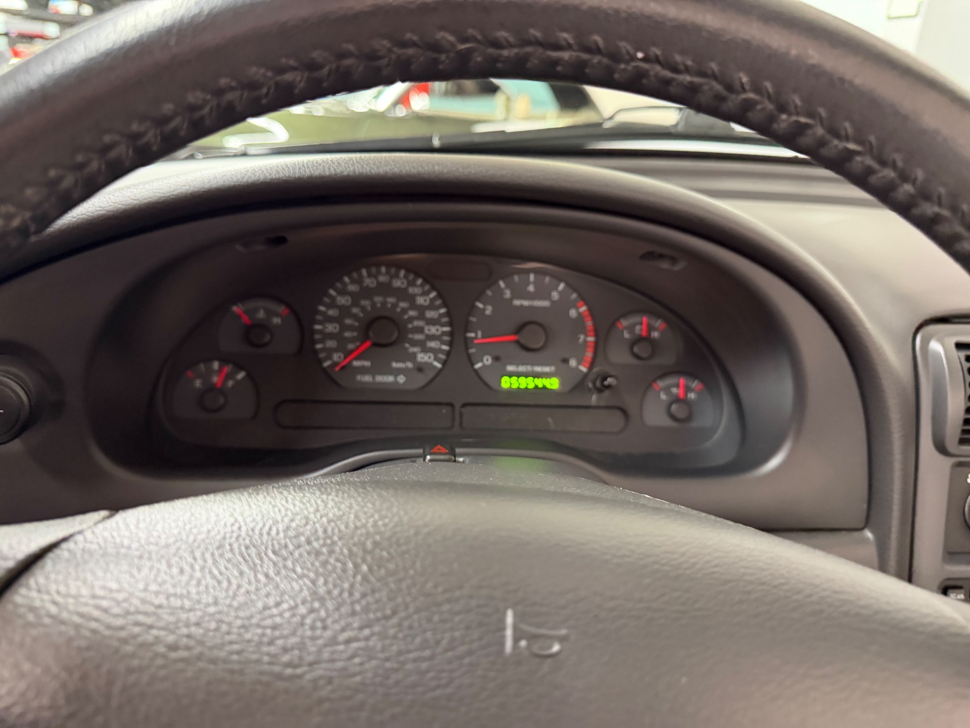 2004 Ford Mustang 63