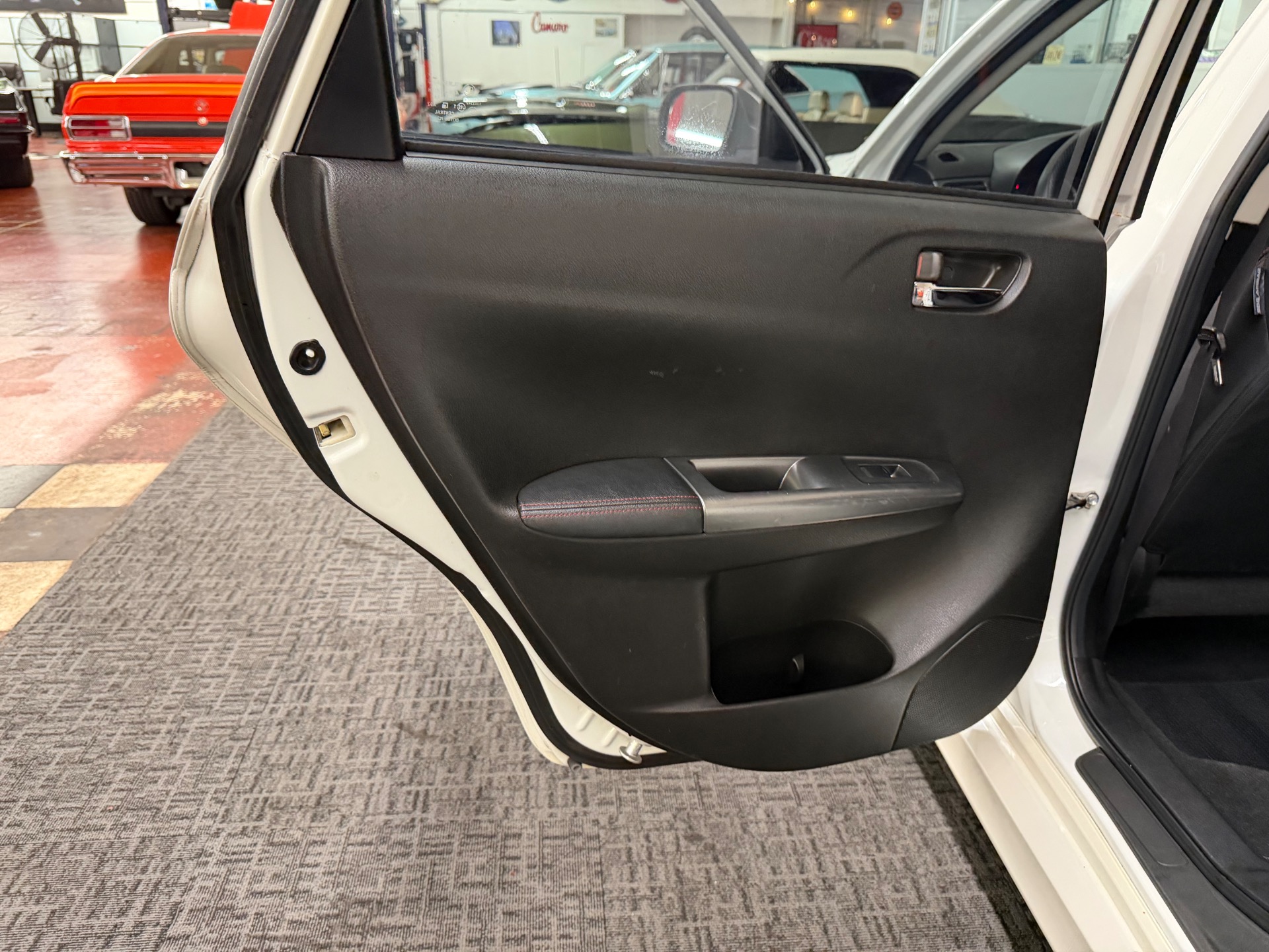 2014 Subaru Impreza 38