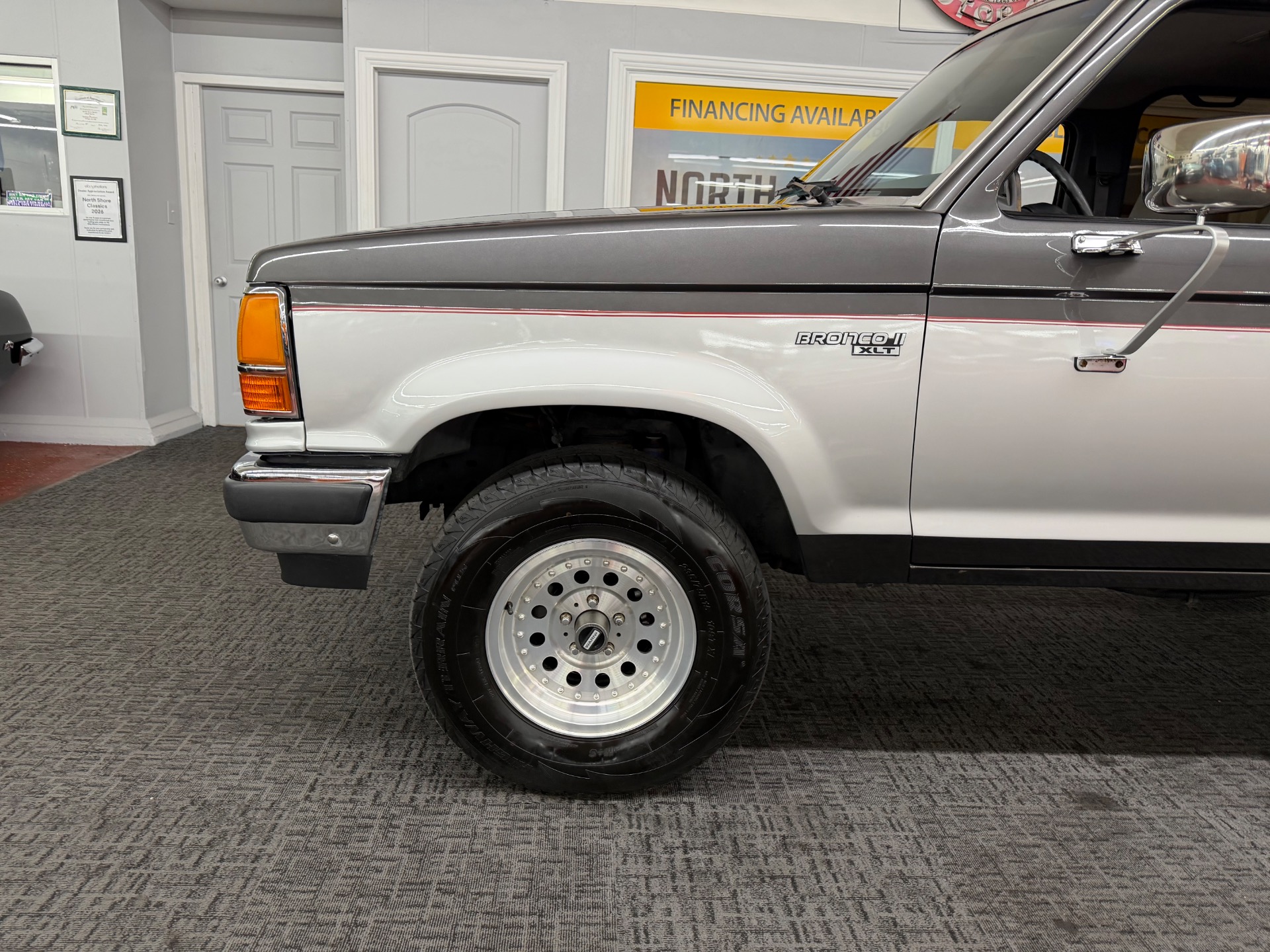 1989 Ford Bronco II 17