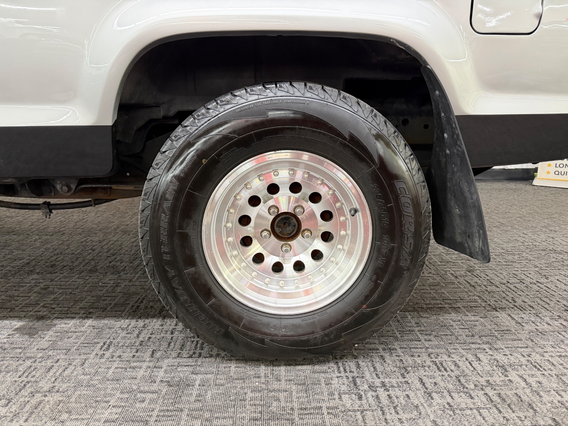 1989 Ford Bronco II 24