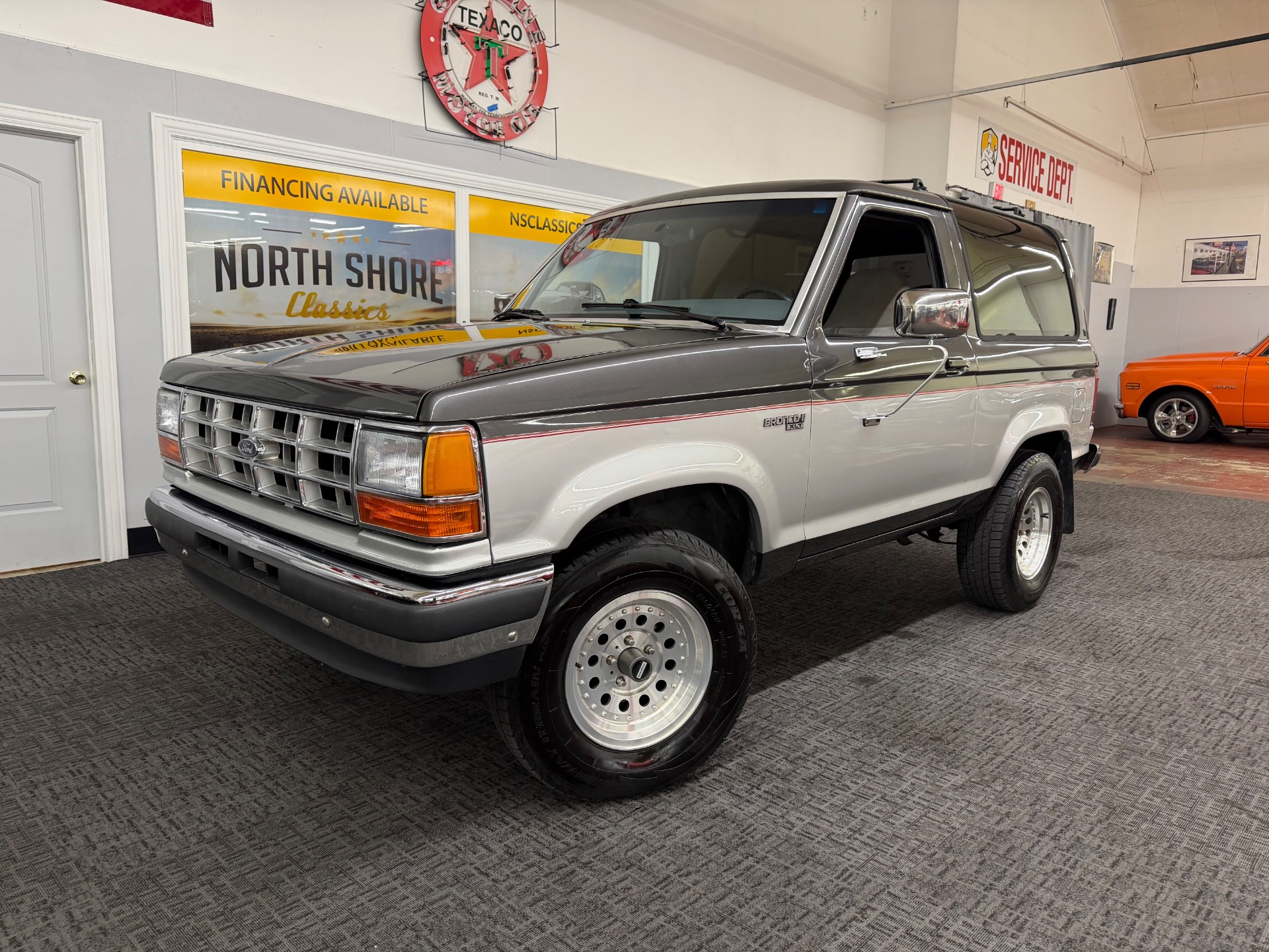 1989 Ford Bronco II 2