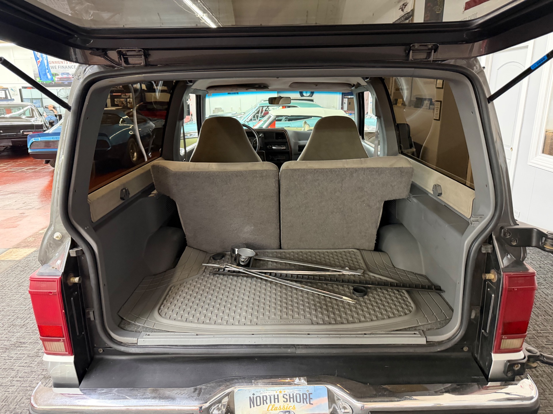 1989 Ford Bronco II 32