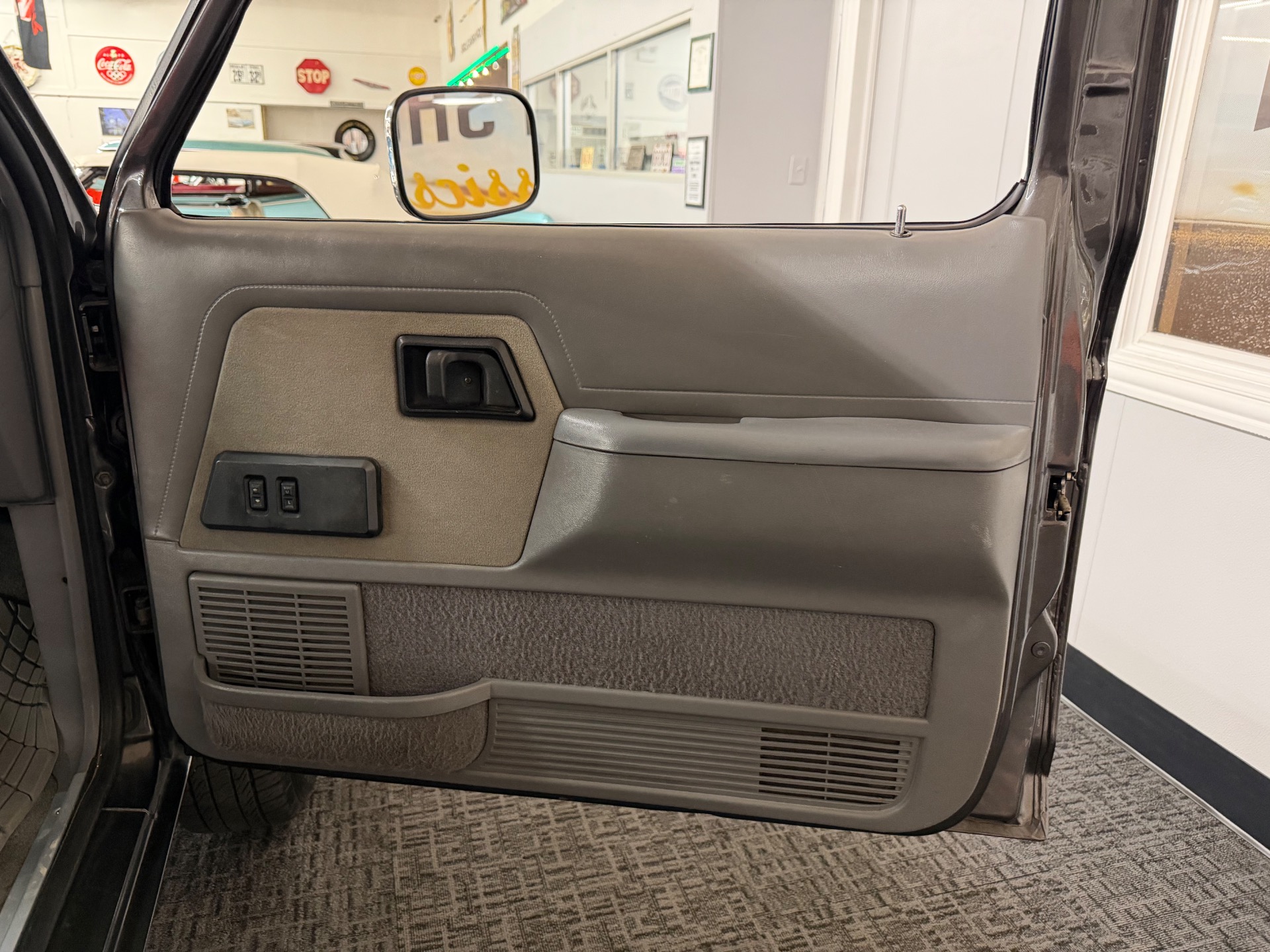 1989 Ford Bronco II 51