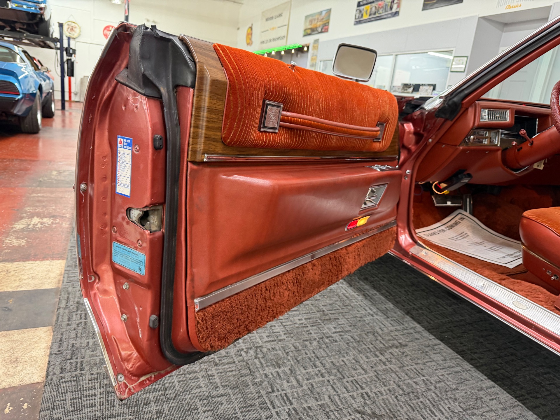 1974 CADILLAC COUPE DEVILLE 38