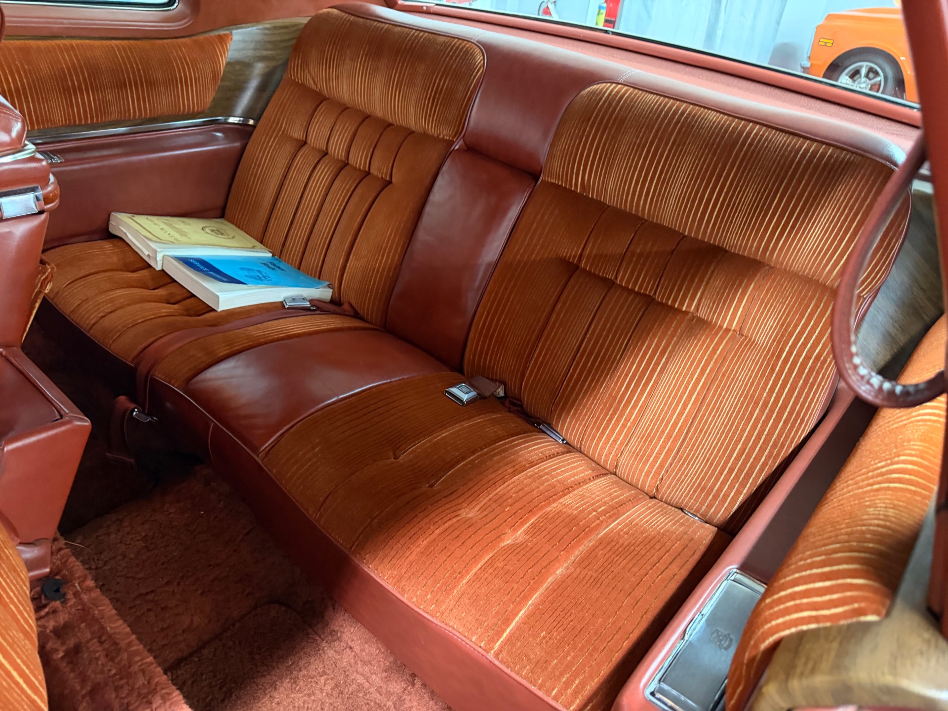 1974 CADILLAC COUPE DEVILLE 39