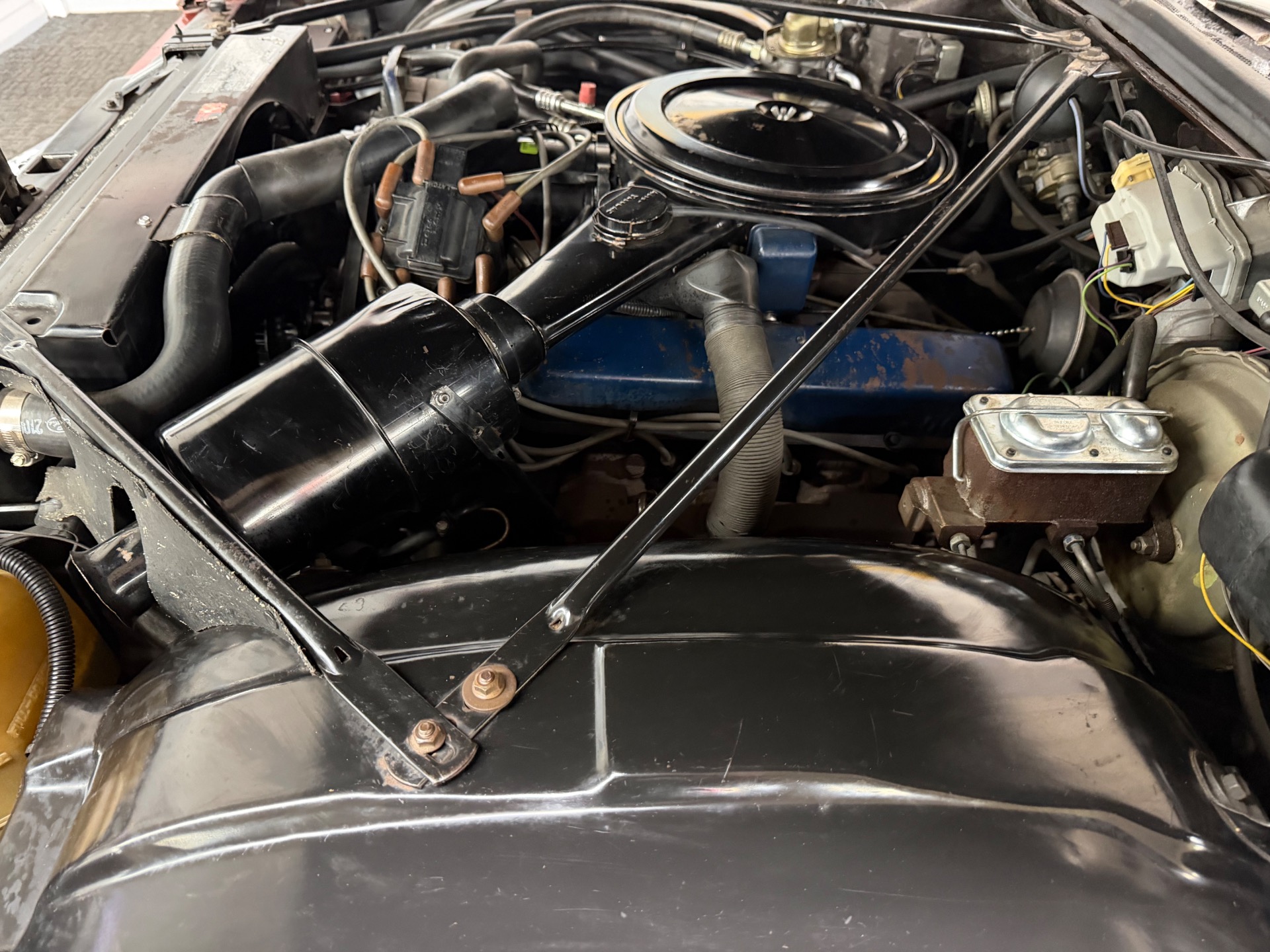 1974 CADILLAC COUPE DEVILLE 59