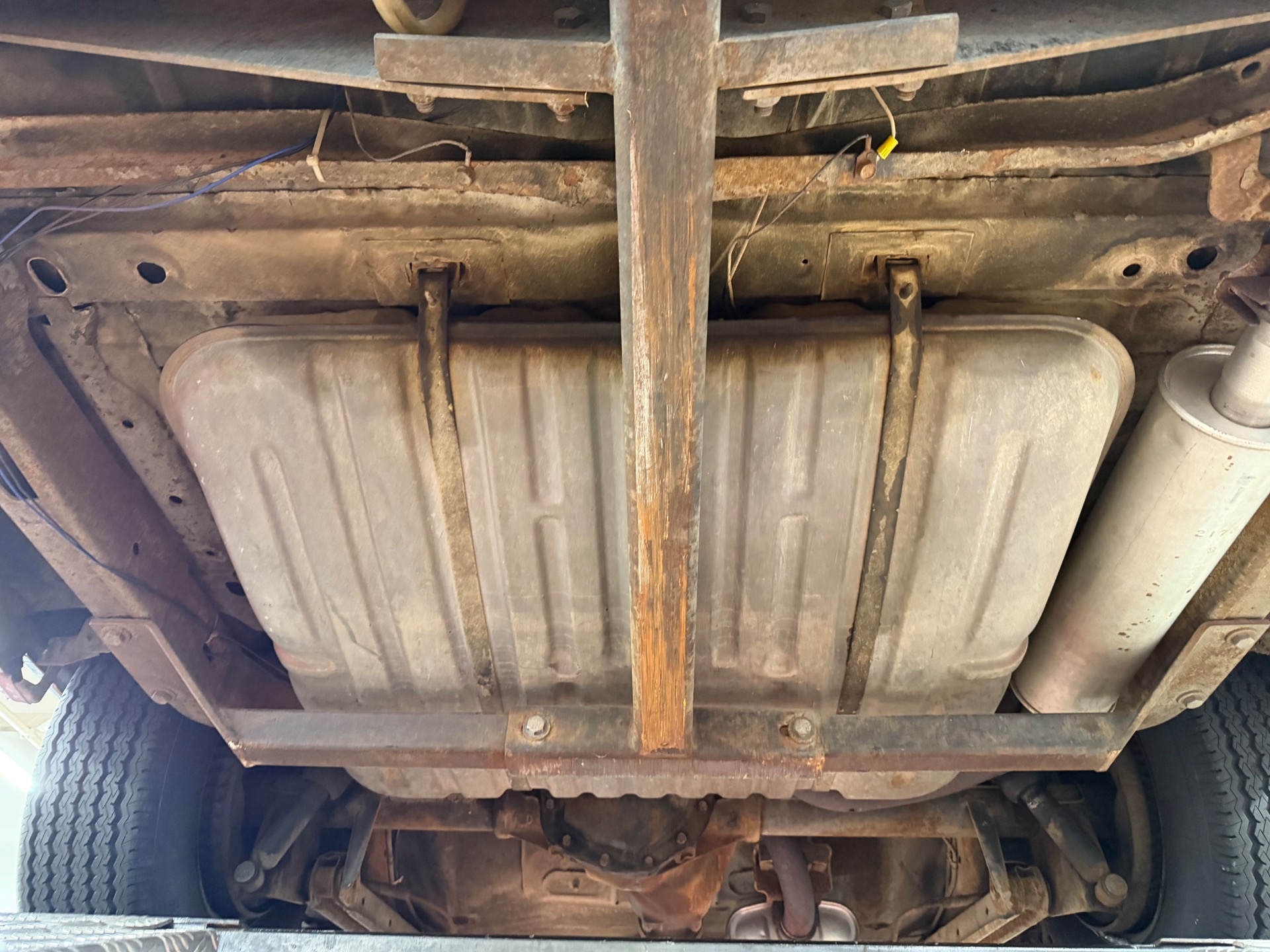 1974 CADILLAC COUPE DEVILLE 62