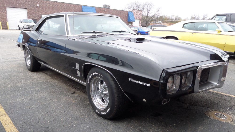 Used 1969 Pontiac Firebird REDUCED PRICE-BLACK ON BLACK BIG BLOCK 5 SPEED-PRO TOURING | Mundelein, IL