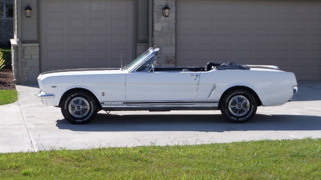 Used 1964 Ford Mustang 1964 1/2 -Convertible-SEE VIDEO | Mundelein, IL