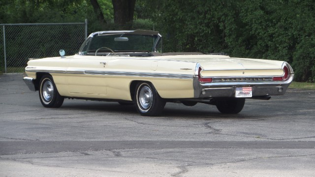 Used 1962 Pontiac Bonneville NEW LOWER PRICE-RARE NUMBERS MATCHING-Great Driving Car-SEE VIDEO | Mundelein, IL