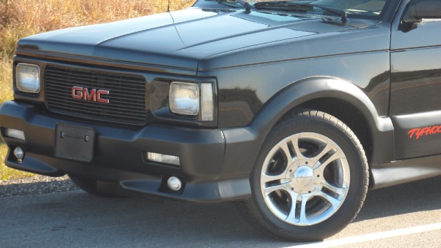 Used 1993 Gmc Typhoon  | Mundelein, IL