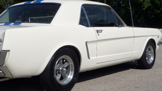 Used 1965 Ford Mustang 289 WITH STICK SHIFT-SHELBY LOOK-SEE VIDEO | Mundelein, IL