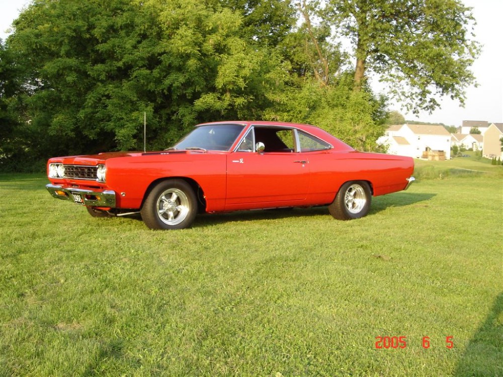 Used 1968 Plymouth Road Runner FULLY RESTORED-AWARD WINNER- | Mundelein, IL