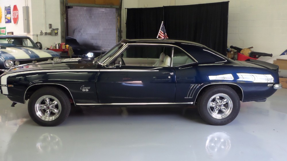 Used 1969 Chevrolet Camaro RARE & RESTORED-SS 427 BIG BLOCK-SEE VIDEO JUST IN | Mundelein, IL
