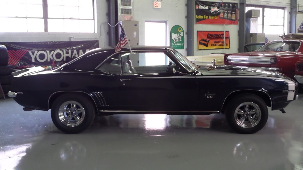 Used 1969 Chevrolet Camaro RARE & RESTORED-SS 427 BIG BLOCK-SEE VIDEO JUST IN | Mundelein, IL