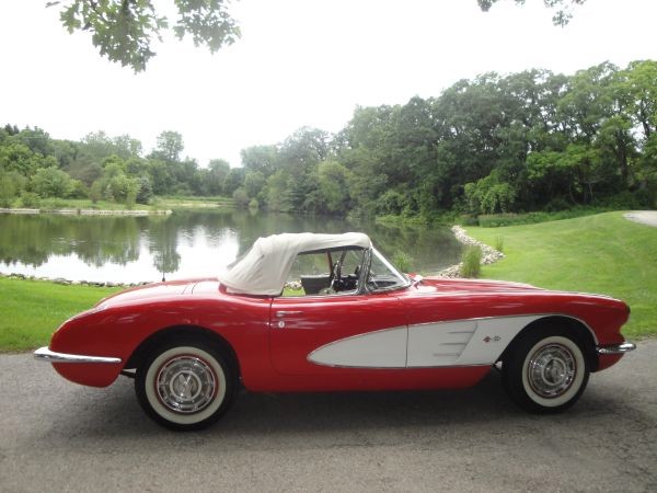 Used 1960 Chevrolet Corvette Vintage Vette-Same owner 30 years-SEE VIDEO | Mundelein, IL
