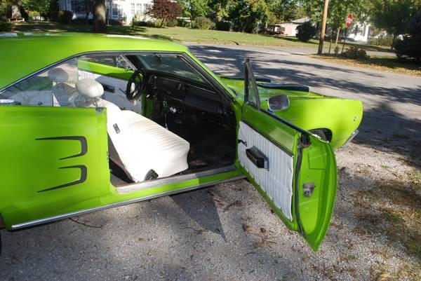 Used 1968 Dodge Coronet RESTORED-440 MOPAR- 4 SPEED-WOW | Mundelein, IL