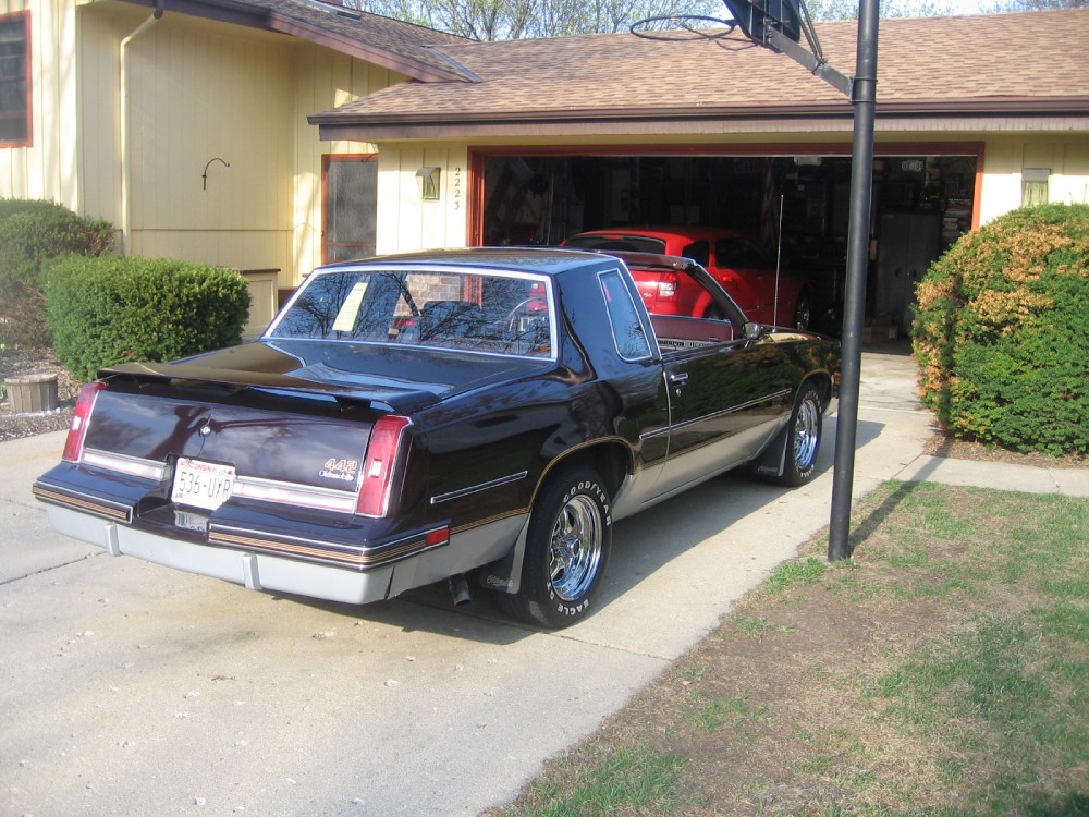 Used 1987 Oldsmobile 442 1 OF 1111 BUILT WITH T-TOPS-SUPER LOW MILES | Mundelein, IL