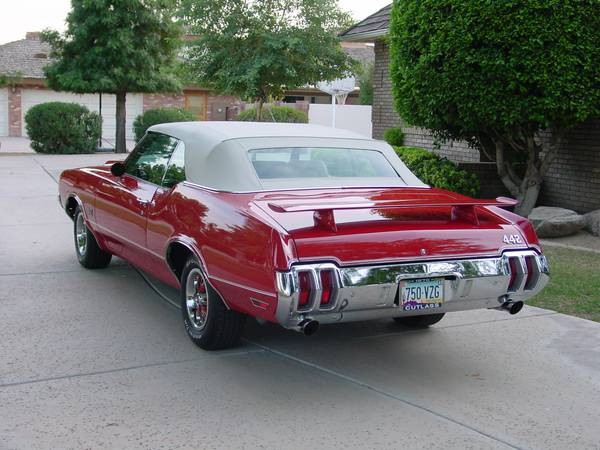 Used 1970 Oldsmobile 442 CONVERTIBLE COMPLETE FRAME OFF ROTISSERIE RESTORATION | Mundelein, IL