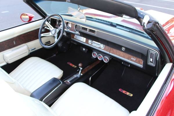 Used 1970 Oldsmobile 442 CONVERTIBLE COMPLETE FRAME OFF ROTISSERIE RESTORATION | Mundelein, IL