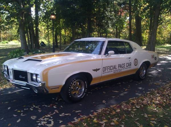 Used 1972 Oldsmobile 442 Indy Pace Car with Sunroof RARE-FRAME OFF RESTORED 2010 | Mundelein, IL