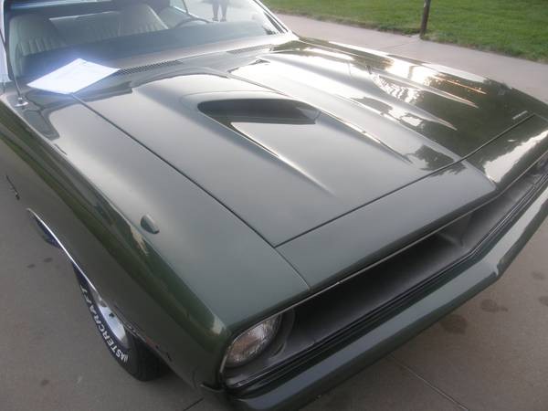 Used 1970 Plymouth Barracuda 1 of 1 BUILT-NUMBERS MATCHING-DEALER DEMO CAR | Mundelein, IL