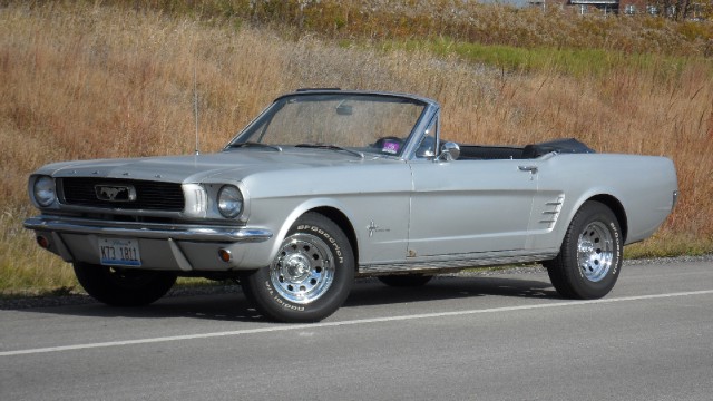 Used 1966 Ford Mustang  | Mundelein, IL