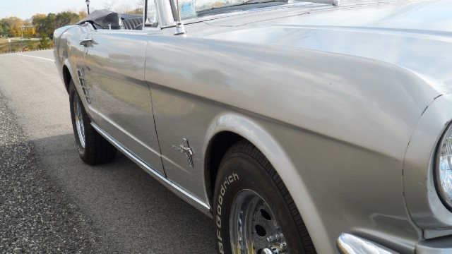 Used 1966 Ford Mustang  | Mundelein, IL