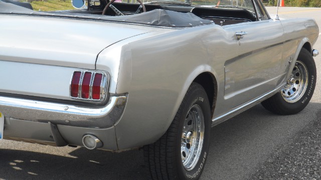 Used 1966 Ford Mustang  | Mundelein, IL