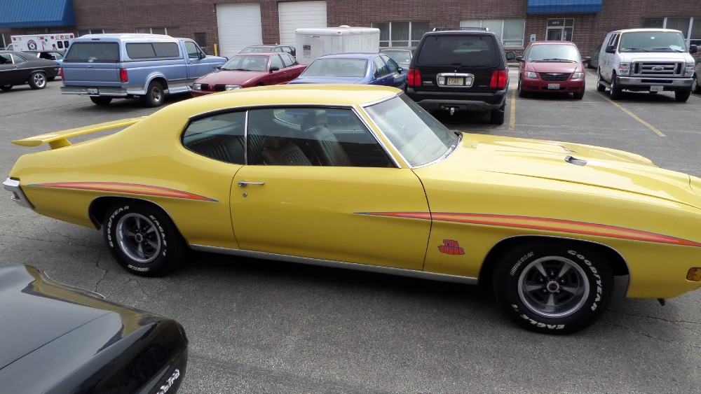Used 1970 Pontiac GTO REAL GTO-AC WORKS-JUDGE DECALS-RESTORED-FROM FLORIDA-SEE VIDEO | Mundelein, IL