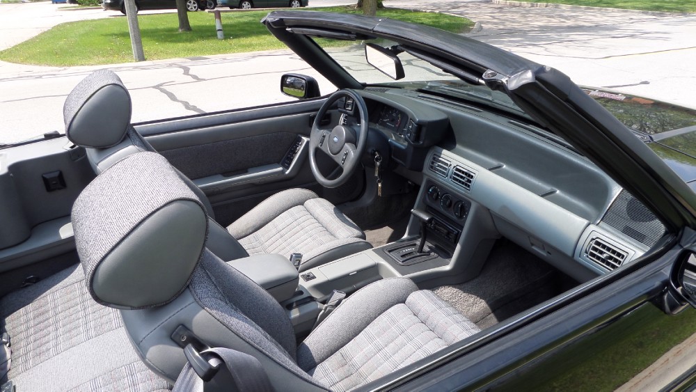Used 1988 Ford Mustang GT CONVERTIBLE-LOW MILES-ORIGINAL-CLEAN VIN REPORT-SEE VIDEO | Mundelein, IL