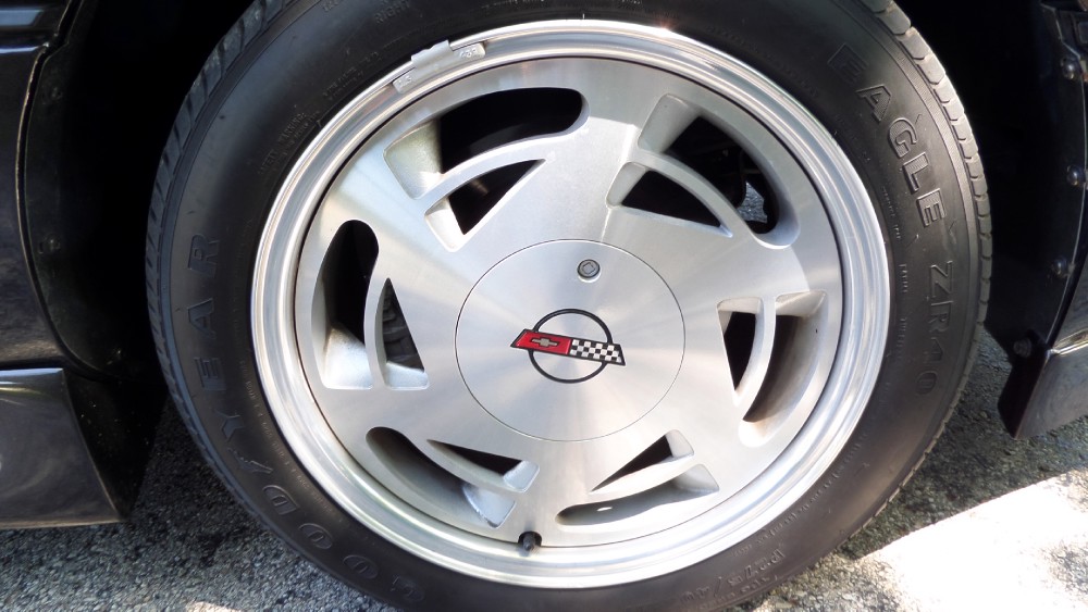 Used 1989 Chevrolet Corvette ONLY 3,998 MILES-SEE VIDEO | Mundelein, IL