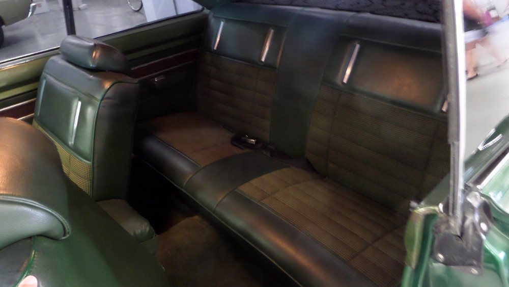 Used 1972 Dodge Dart SWINGER-NICELY RESTORED 340 CLONE-ORIGINAL 48,609 MILES | Mundelein, IL