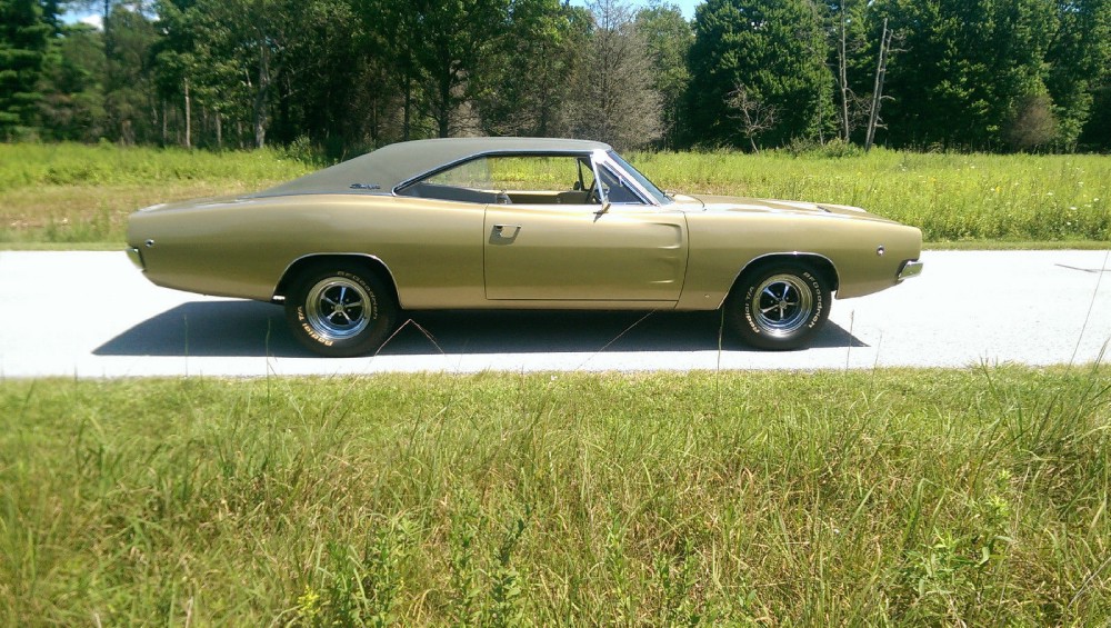 Used 1968 Dodge Charger Light Gold 383 Automatic 5-Spoke