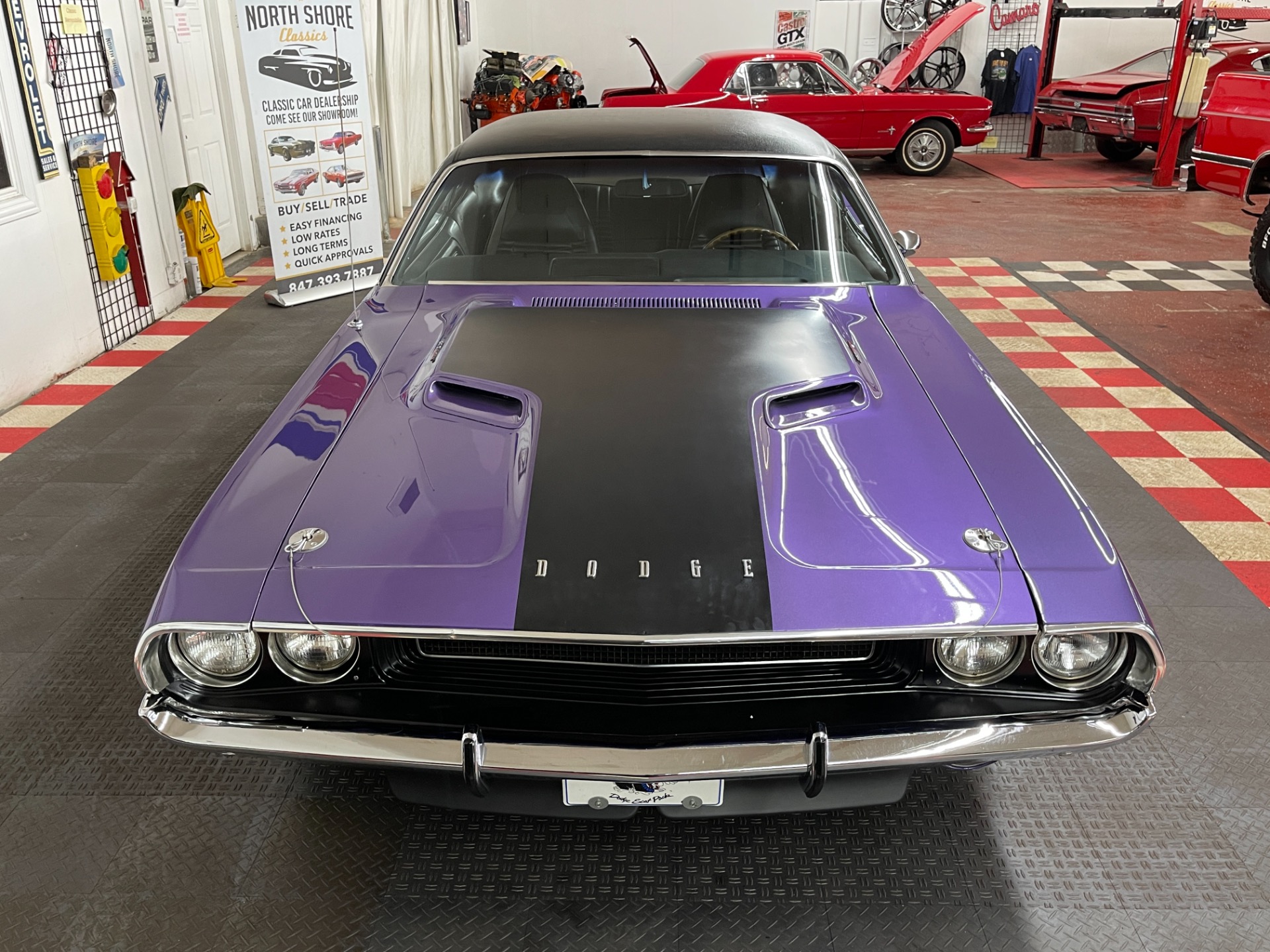 Used 1970 Dodge Challenger - R/T - 383 MAGNUM - FC7 PLUM Used 1970 Dodge Challenger - R/T - 383 MAGNUM - FC7 PLUM